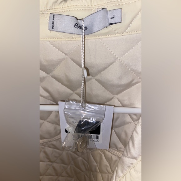 Adika jacket size Large - Picture 4 of 5